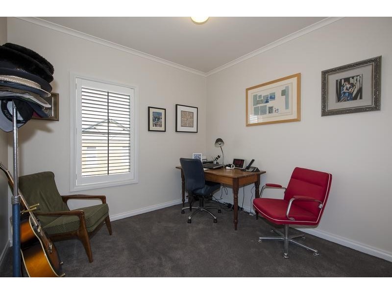 13/296 Somerville Road, Kingsville VIC 3012