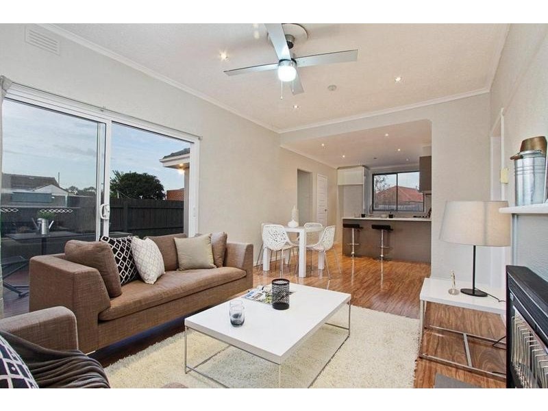 1/12 Clarendon Street, Maidstone VIC 3012