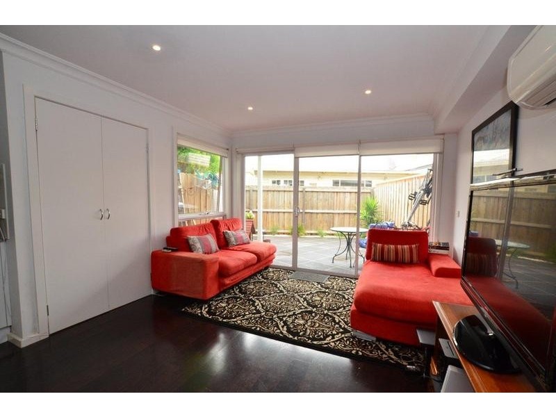 5 Sydenham Street, Seddon VIC 3011