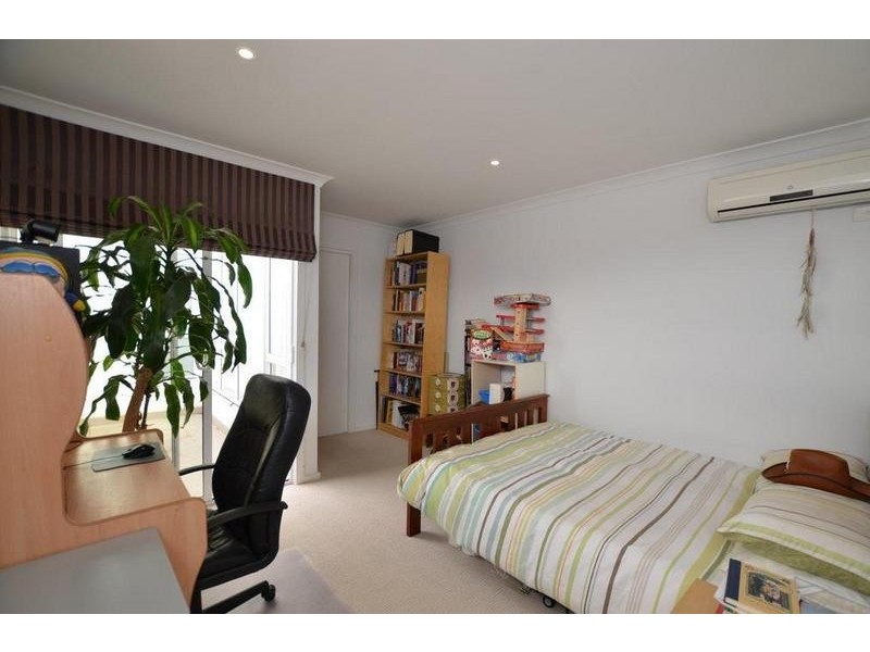 5 Sydenham Street, Seddon VIC 3011
