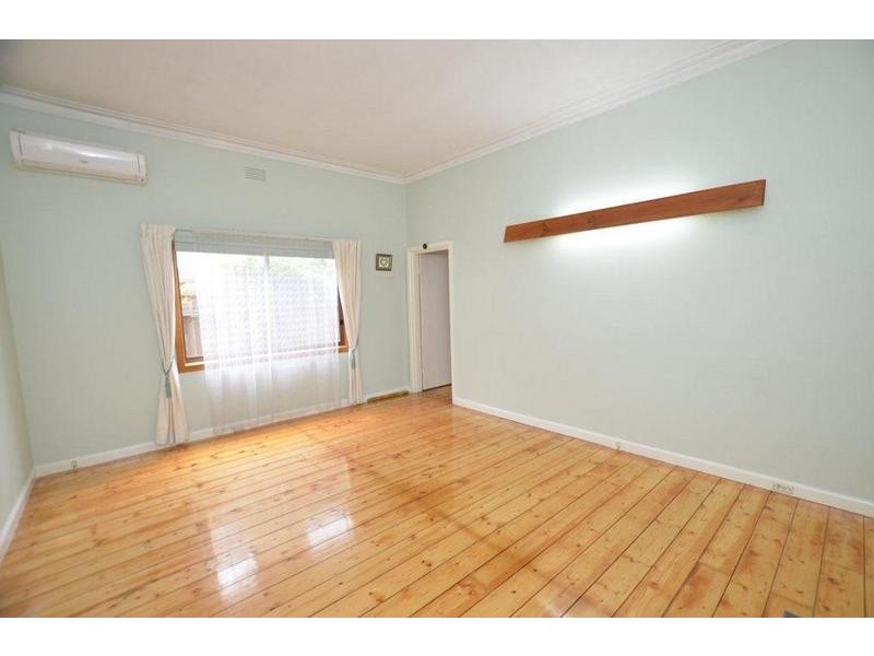 27 Adelaide Street, Footscray VIC 3011