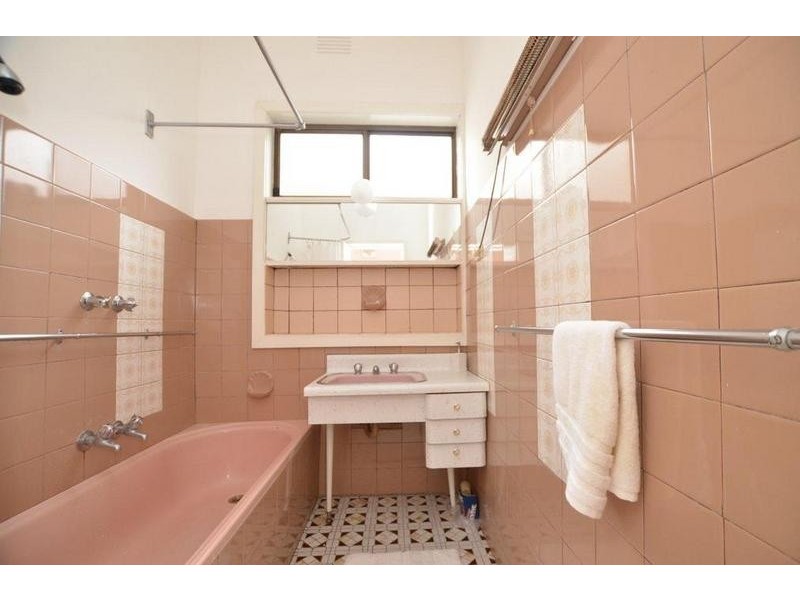 27 Adelaide Street, Footscray VIC 3011