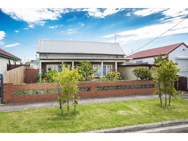 8 Wellington Street, West Footscray VIC 3012