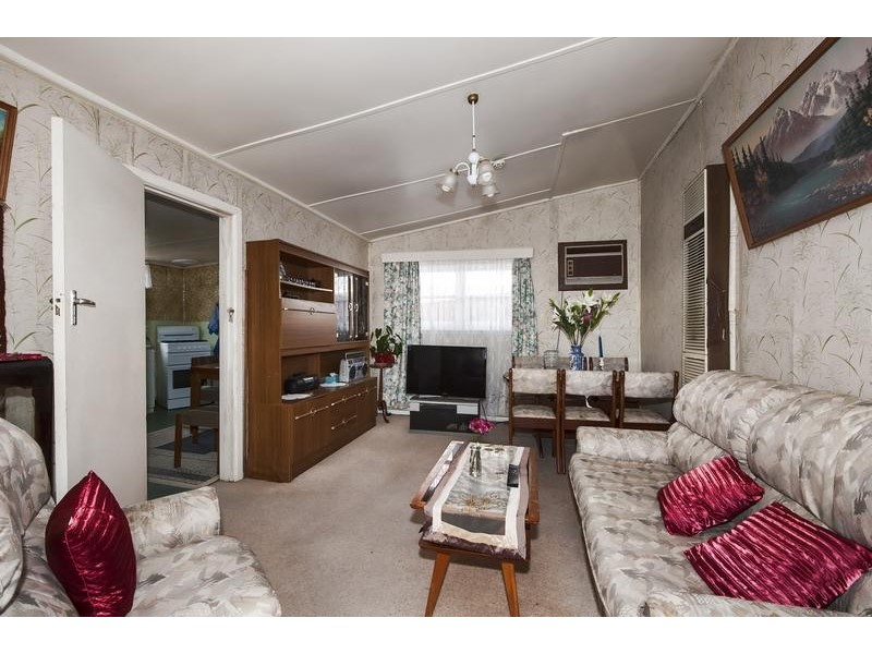 8 Wellington Street, West Footscray VIC 3012