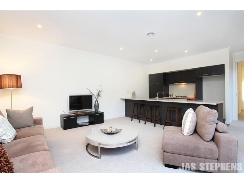 31 Warleigh Road, Footscray VIC 3011