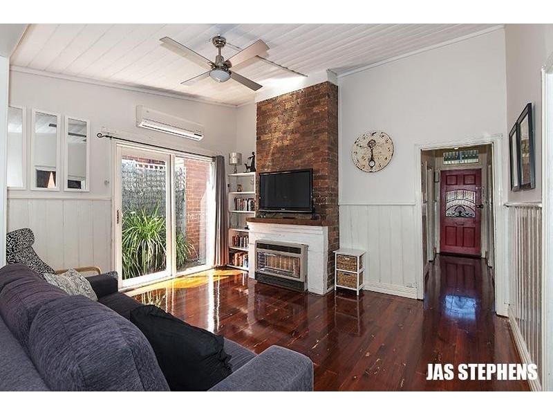 15 Salisbury Street, Yarraville VIC 3013