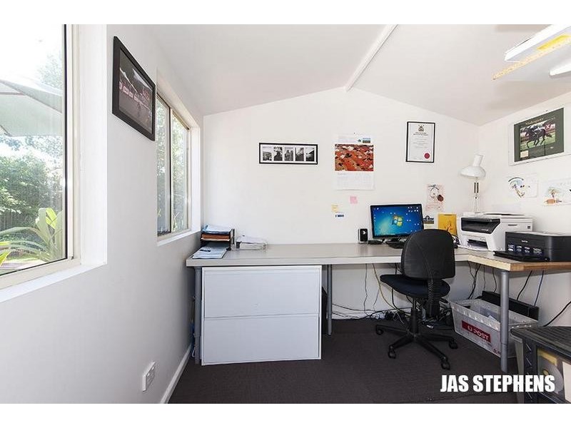 15 Salisbury Street, Yarraville VIC 3013