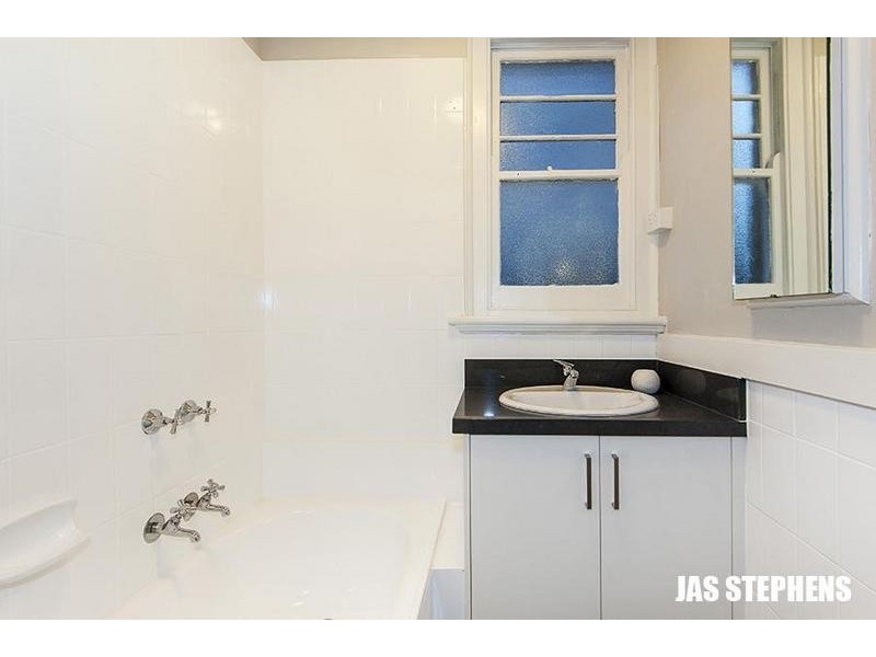 1/78 Droop Street, Footscray VIC 3011