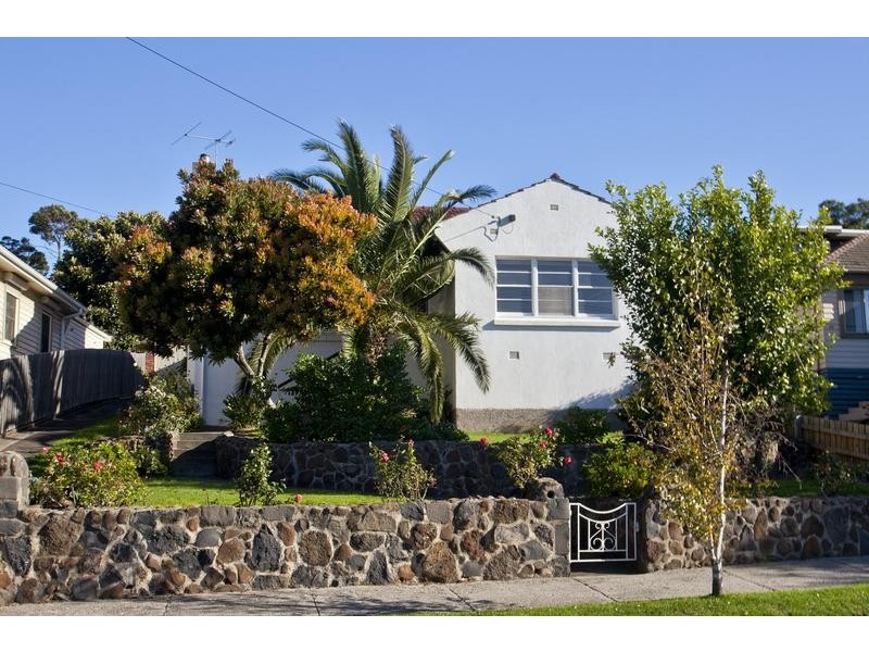 31 Hillside Crescent, Maribyrnong VIC 3032