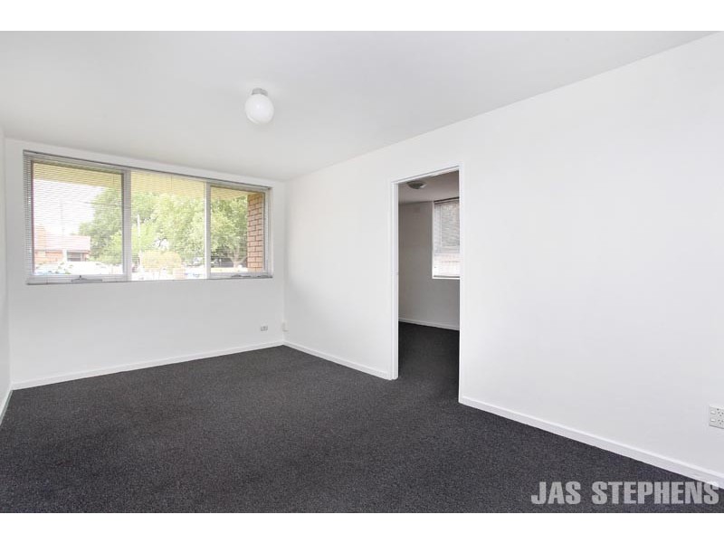 2/37 Somerville Road, Yarraville VIC 3013