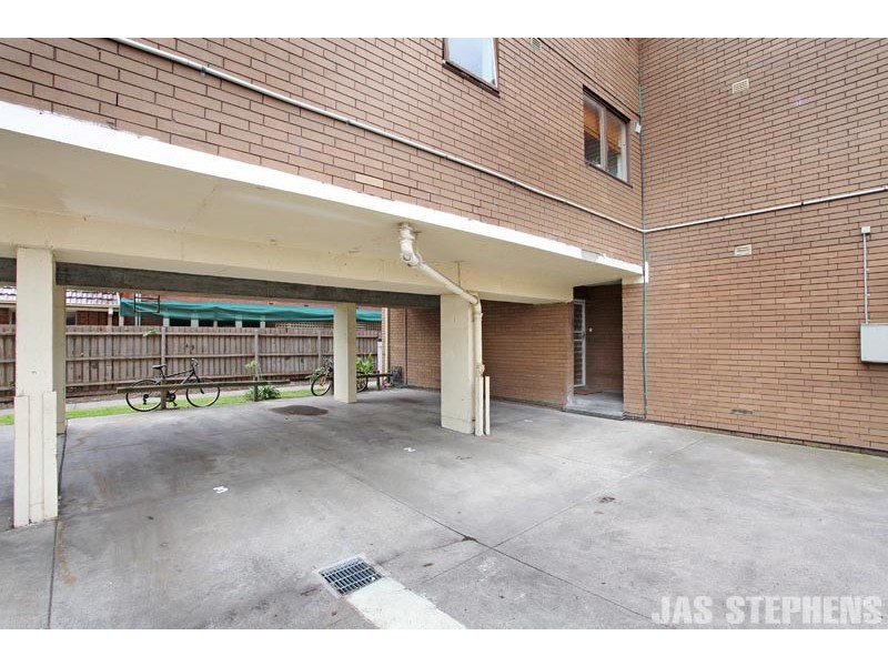 2/37 Somerville Road, Yarraville VIC 3013