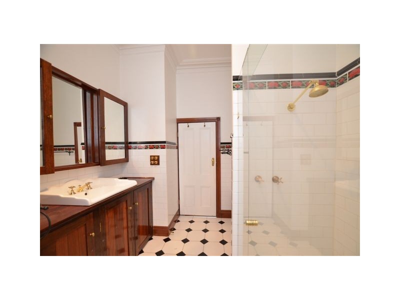 7 Sandford Grove, Yarraville VIC 3013