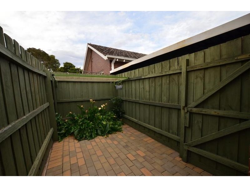 1/14 Busch Street, West Footscray VIC 3012