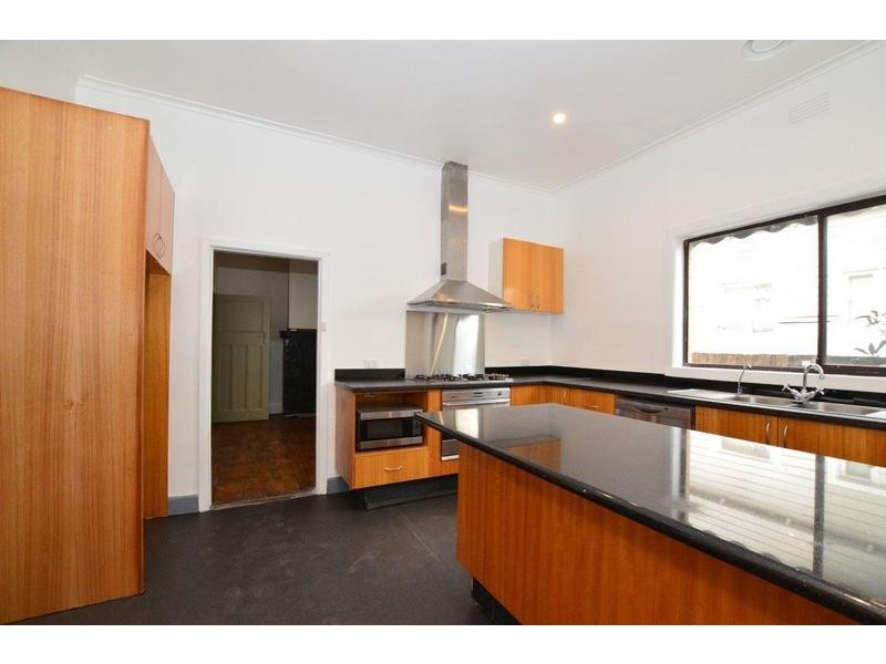 54 Clive Street, West Footscray VIC 3012