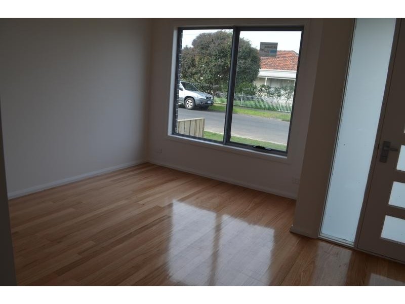 18 Brunswick Street, West Footscray VIC 3012