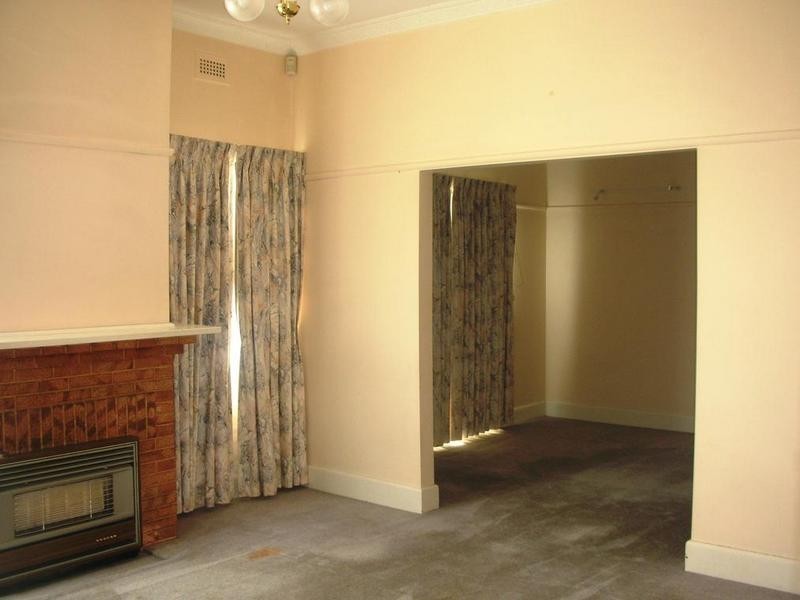 11 Barton Street, West Footscray VIC 3012