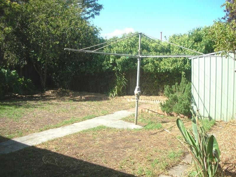 11 Barton Street, West Footscray VIC 3012