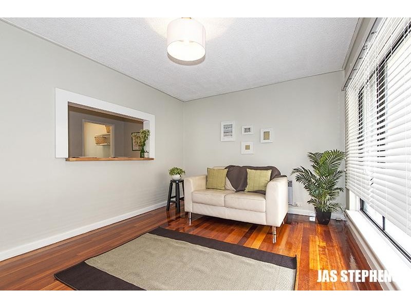 1/101 Ballarat Road, Maidstone VIC 3012