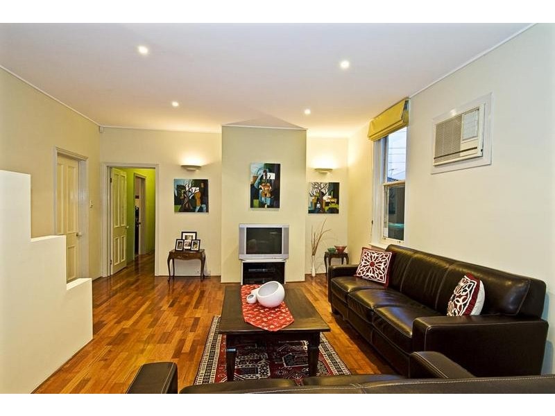 15 Adelaide Street, Footscray VIC 3011