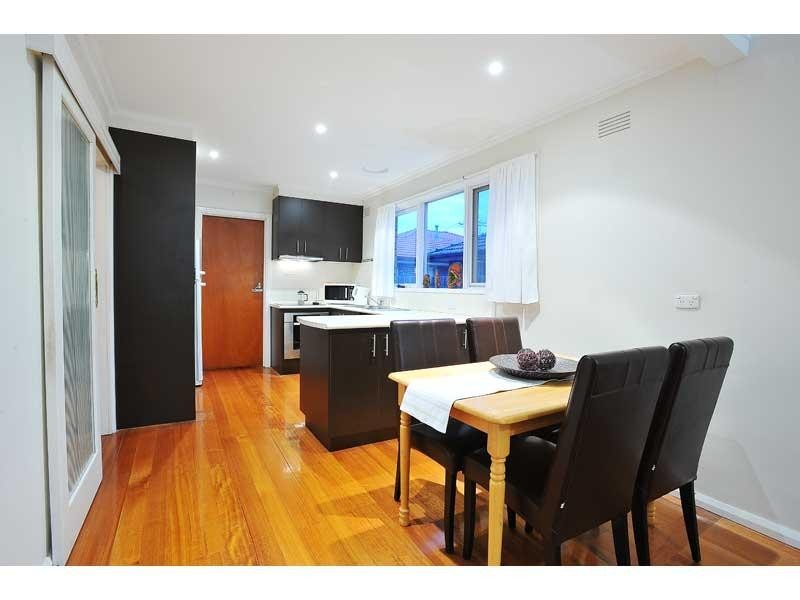 4/33 Edgar Street, Kingsville VIC 3012