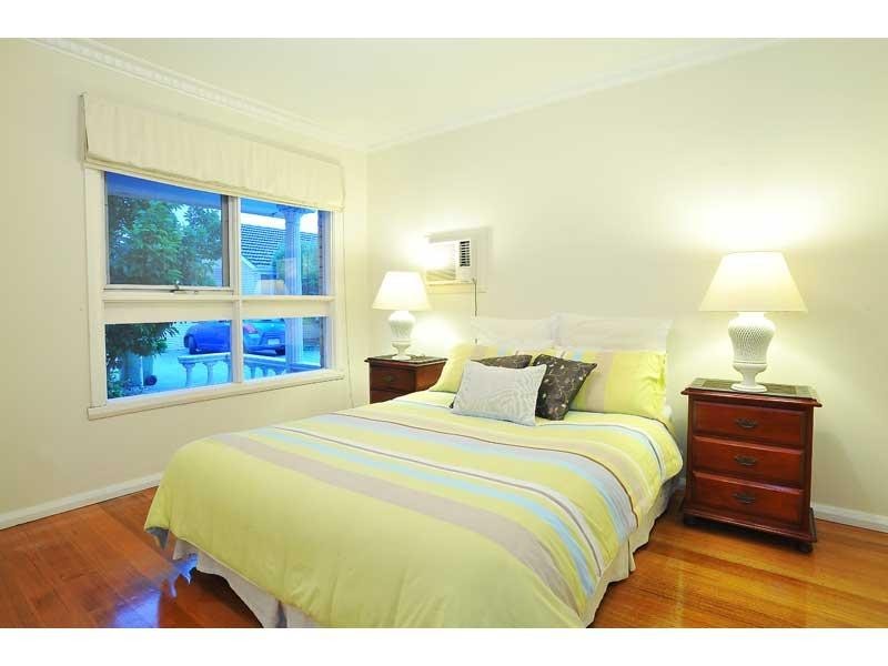 4/33 Edgar Street, Kingsville VIC 3012