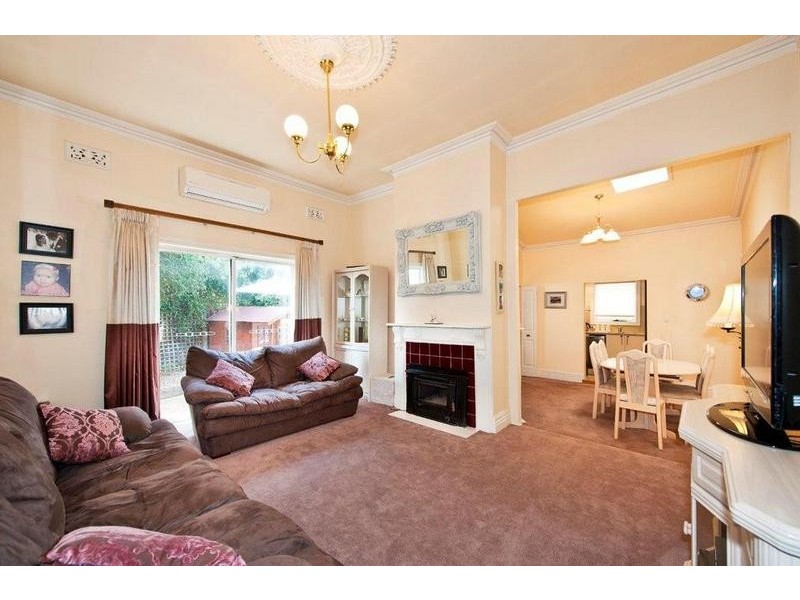 67 Ballarat Road, Maidstone VIC 3012