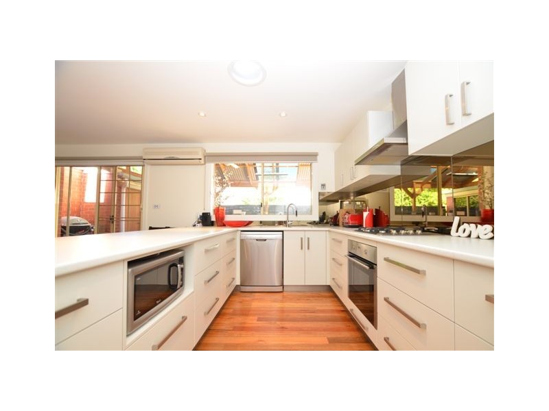 53 Pridham Street, Maribyrnong VIC 3032