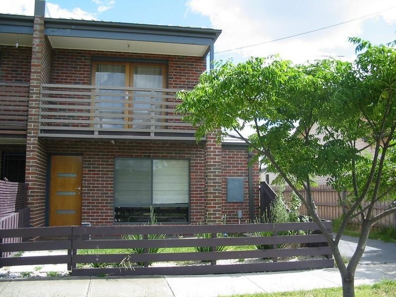 2/170 Rupert Street, West Footscray VIC 3012