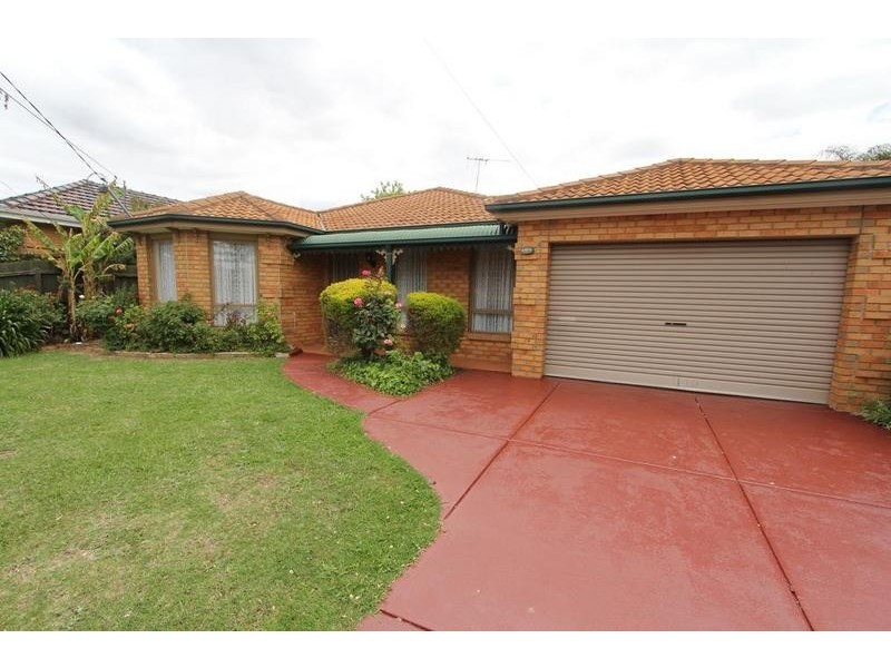 16 Ararat Street, Altona North VIC 3025