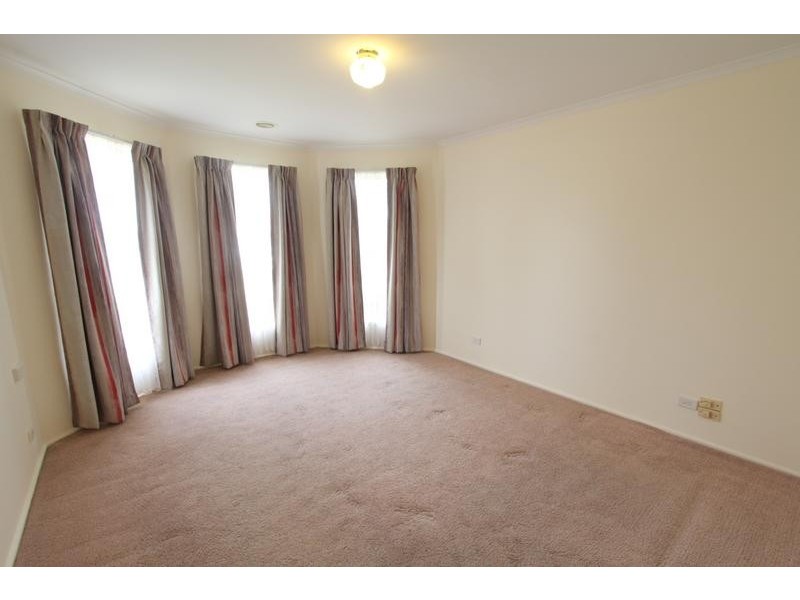 16 Ararat Street, Altona North VIC 3025