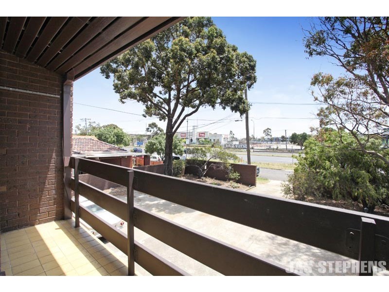 4/199 Geelong Road, Kingsville VIC 3012