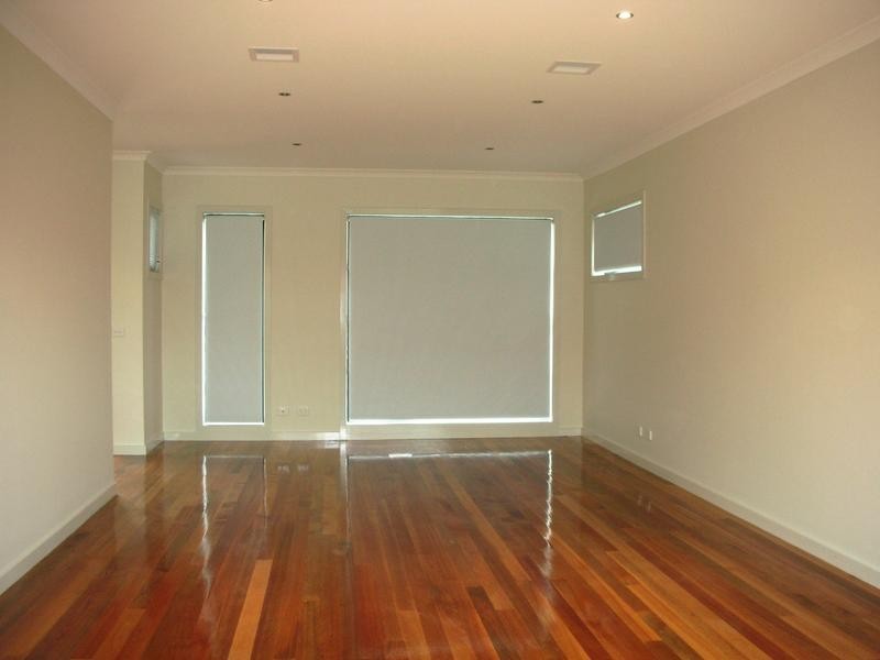 4 Pullar Street, Maidstone VIC 3012