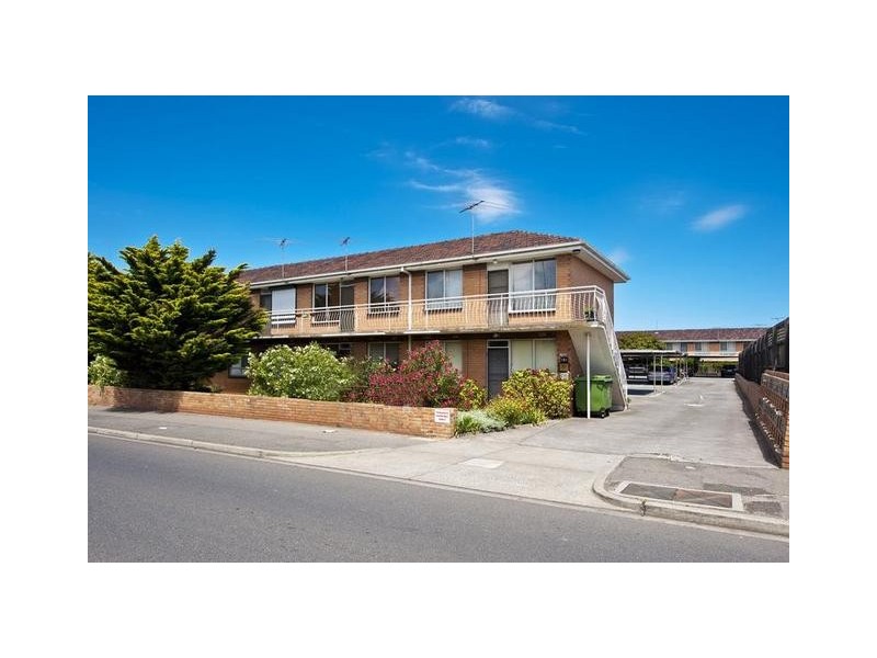 23/181 Geelong Road, Seddon VIC 3011