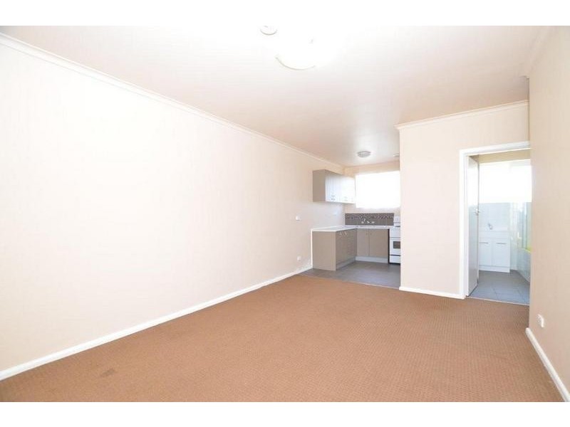 23/181 Geelong Road, Seddon VIC 3011