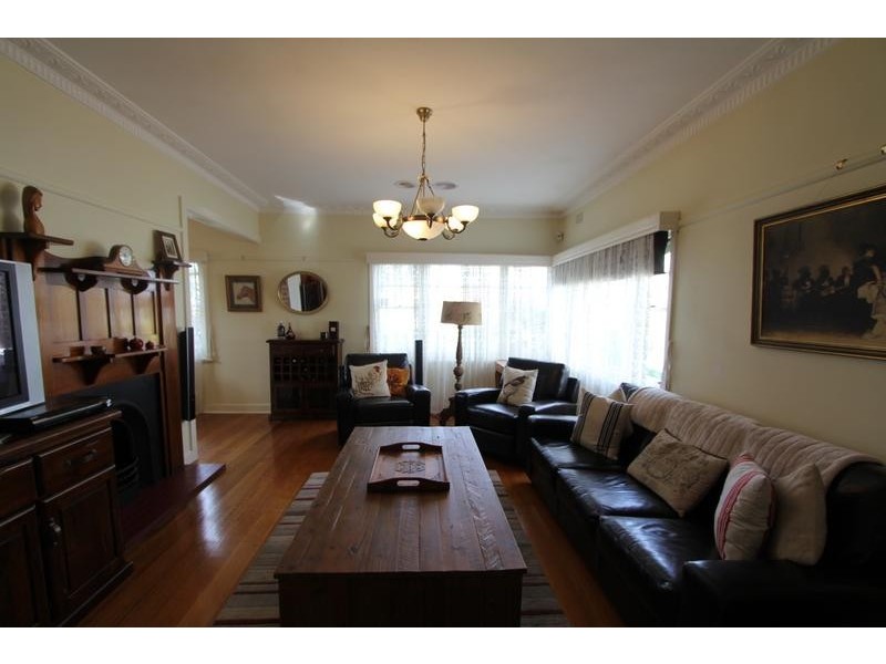 19 Alberta Street, West Footscray VIC 3012