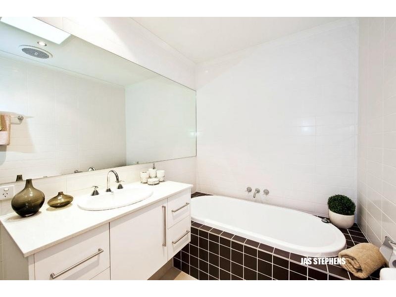 42 Mill Avenue, Yarraville VIC 3013