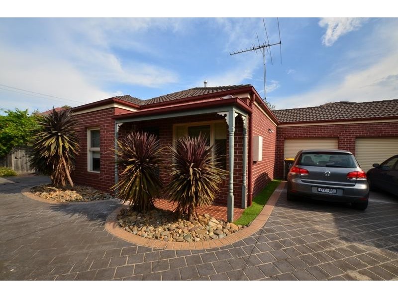 2/57 Challis Street, Newport VIC 3015