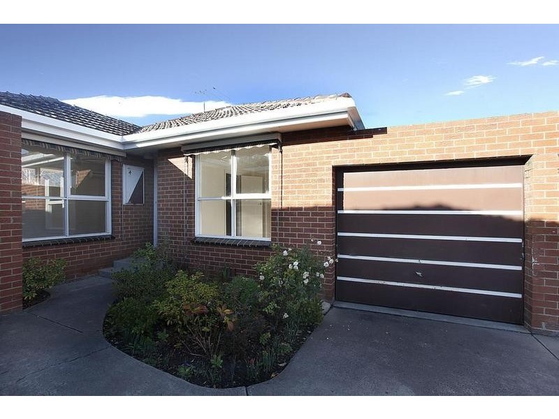 4/11 Bishop Street, Kingsville VIC 3012