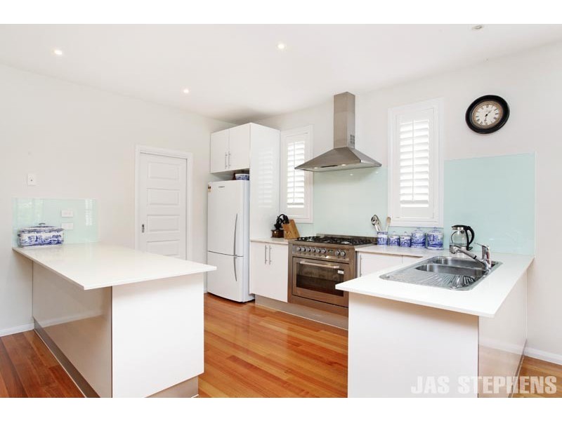 1/25 Deakin Street, Maidstone VIC 3012