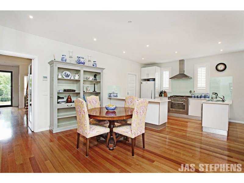 1/25 Deakin Street, Maidstone VIC 3012
