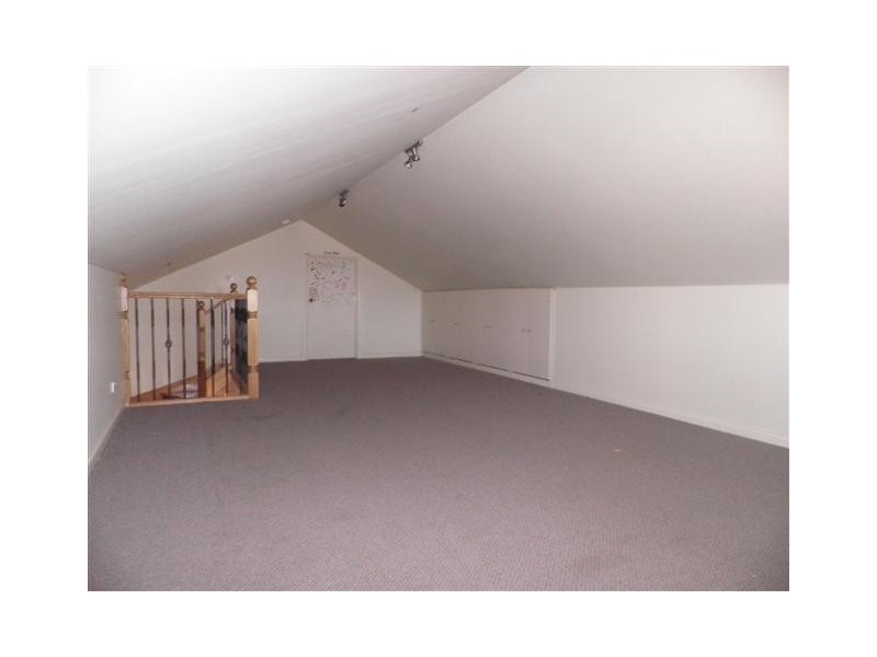 633 Geelong Road, Brooklyn VIC 3012