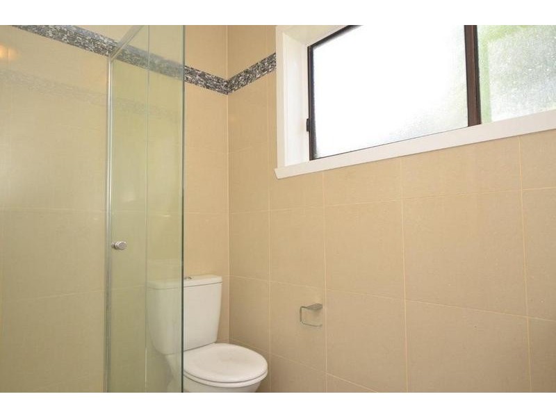 1/19 Barnett Street, Kensington VIC 3031