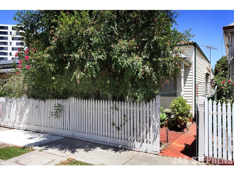 11 Fitzroy Street, Footscray VIC 3011