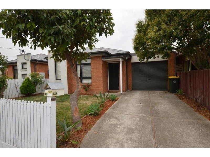 48 Severn Street, Newport VIC 3015