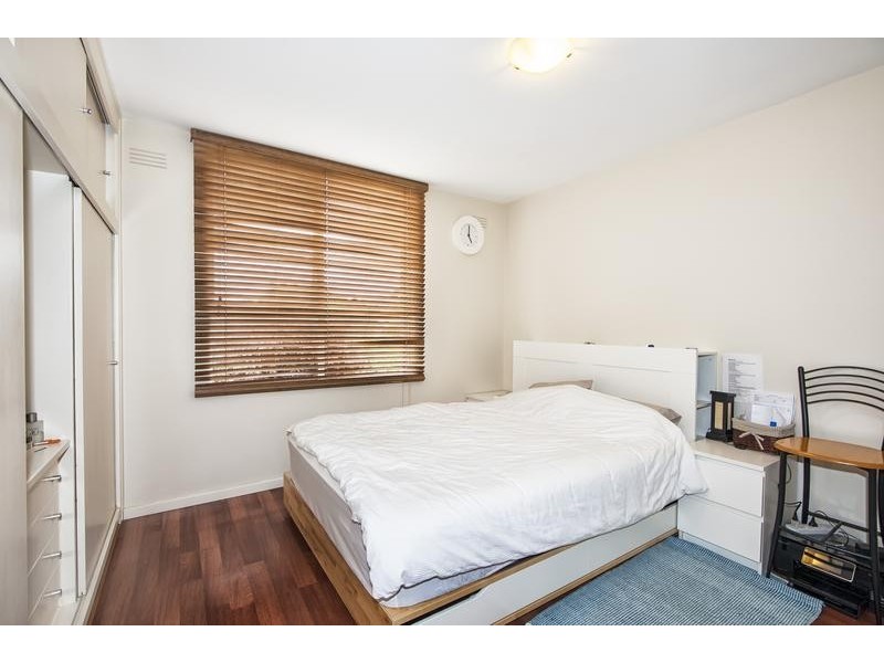 2/13 Dover Road, Williamstown VIC 3016