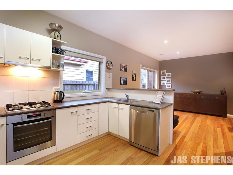 1/35 Radio Street, Maidstone VIC 3012