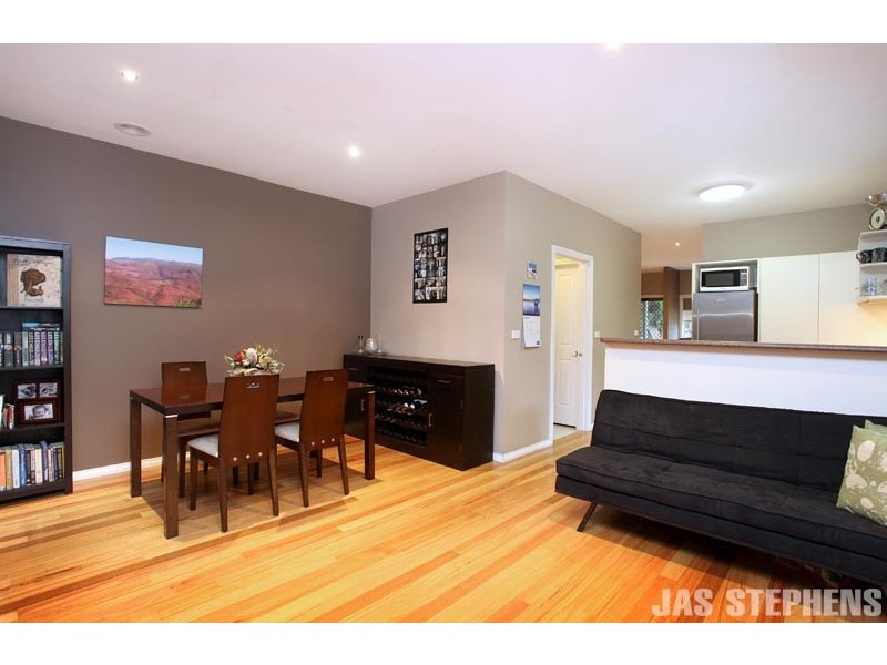 1/35 Radio Street, Maidstone VIC 3012