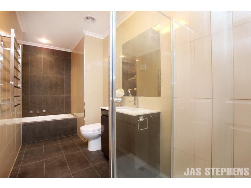 1/35 Radio Street, Maidstone VIC 3012