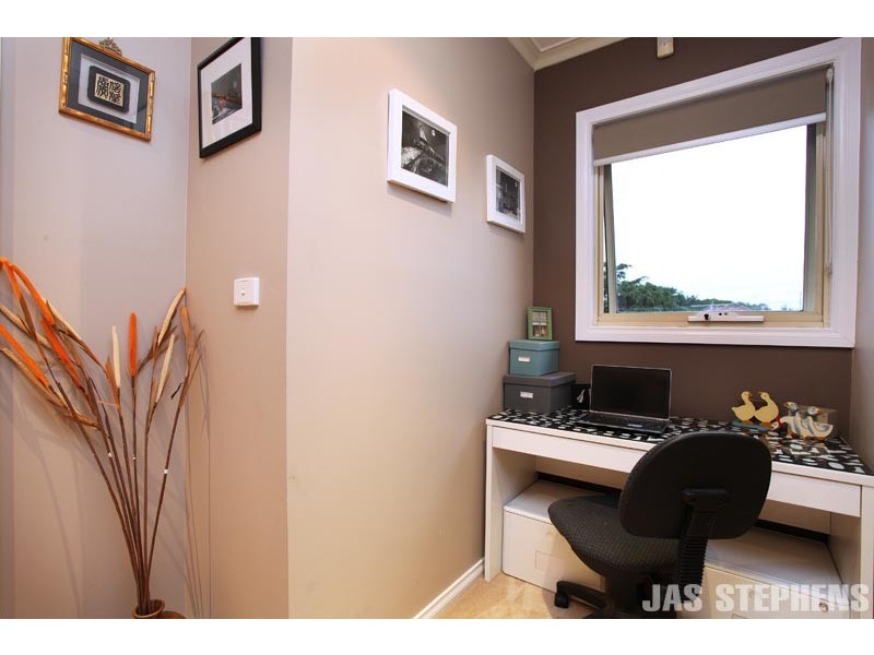 1/35 Radio Street, Maidstone VIC 3012