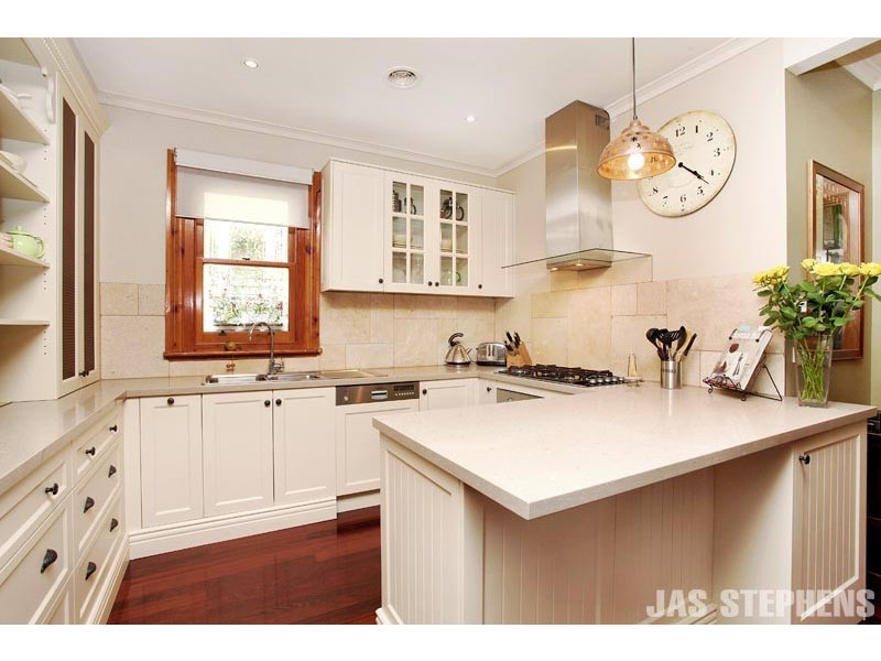 215 Essex Street, West Footscray VIC 3012